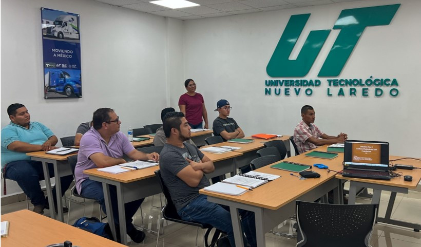 El centro de Capacitación de Operadores UTNL inicia cursos 2023