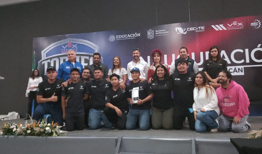 El Club de Robótica obtiene 2 premios